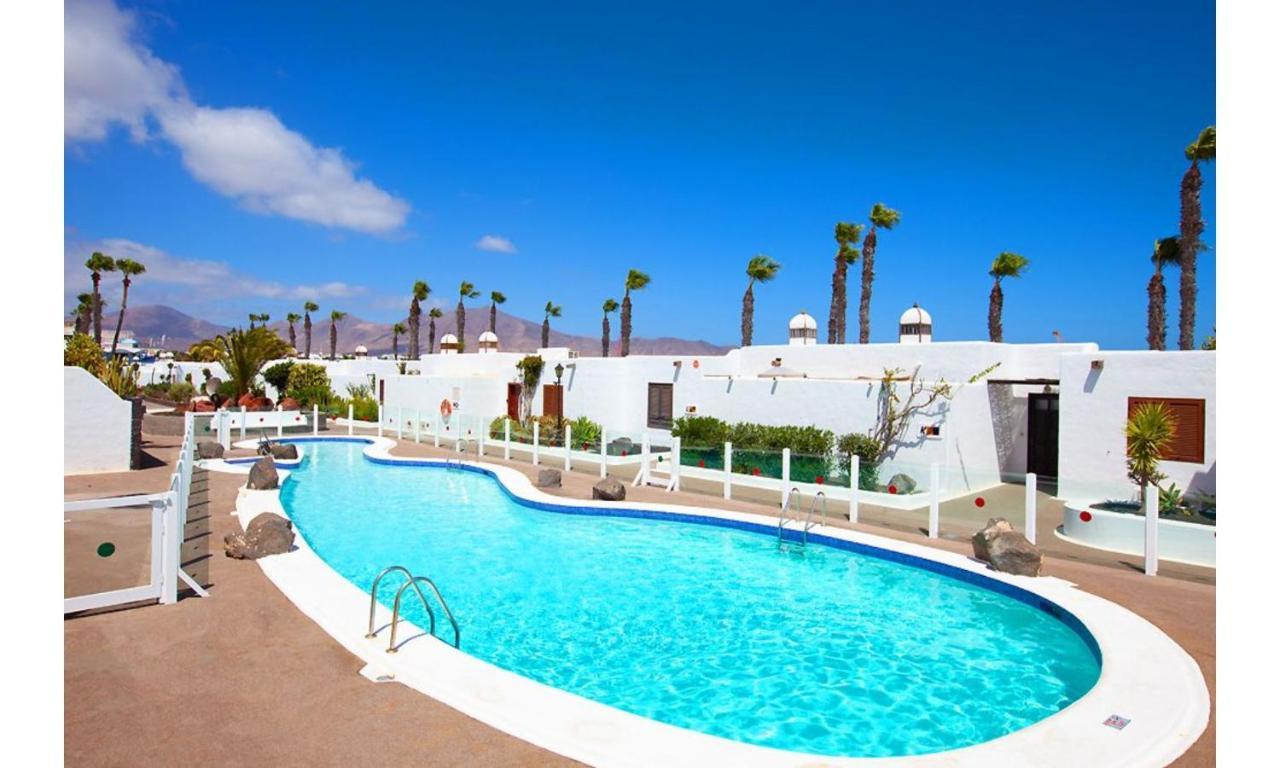 プラヤ・ブランカPuerto Chico Rアパートメント エクステリア 写真